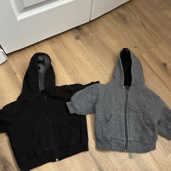 Gymboree 3-6 mo boys gray and black full zip hoodie sweatshirt set 2 baby - Picture 3 of 8